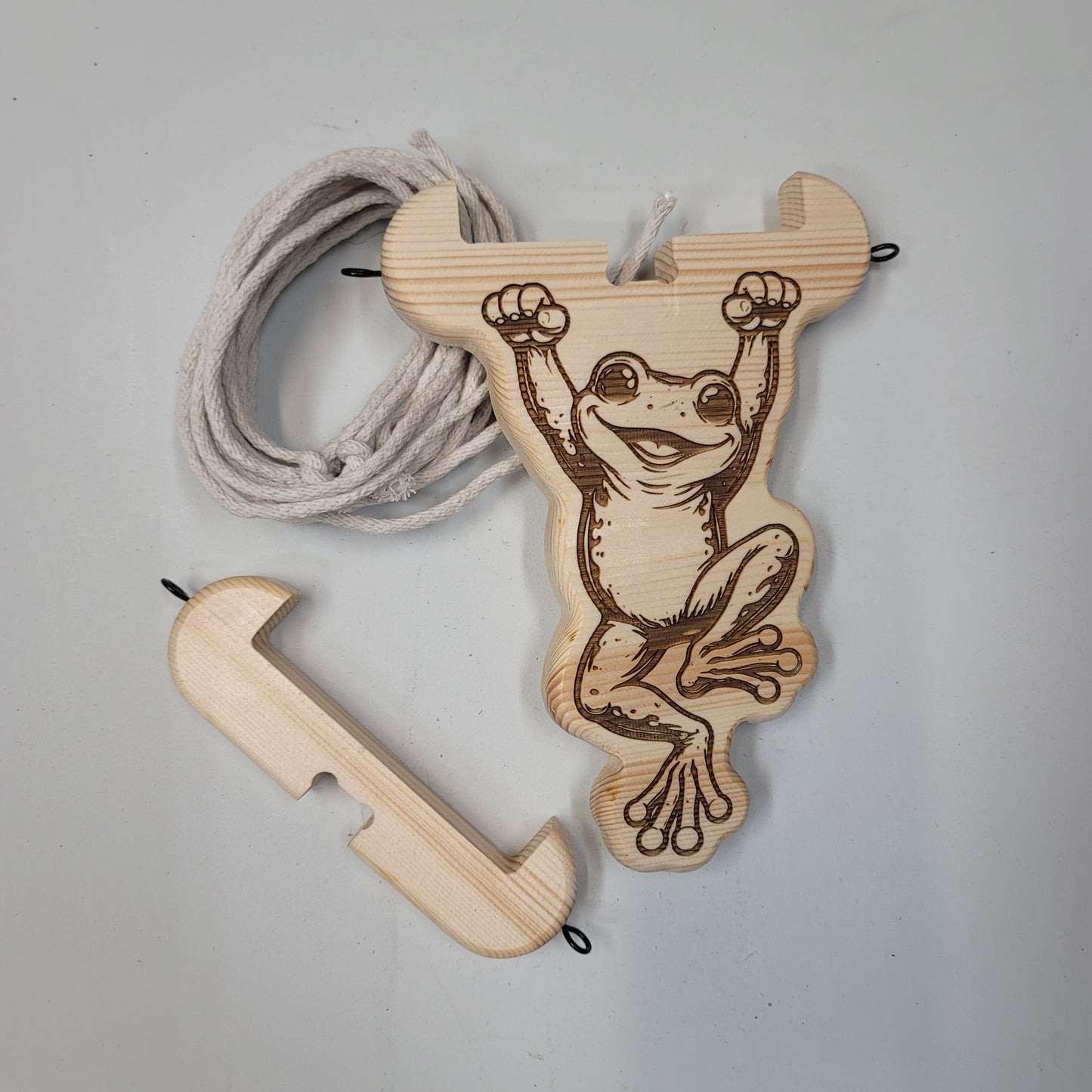 Hanging Frog wooden plant holder